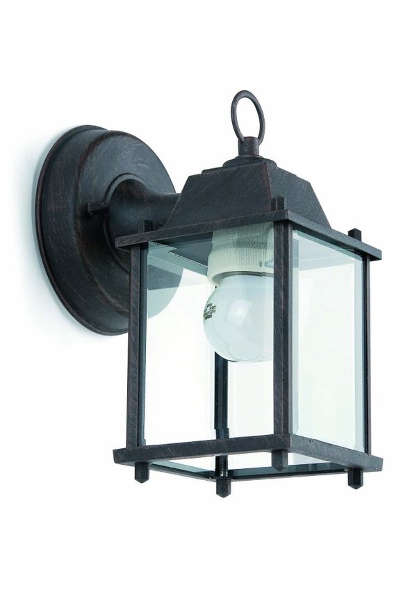 Faro Barcelona fasadlampa som passar perfekt till hösten 2025!