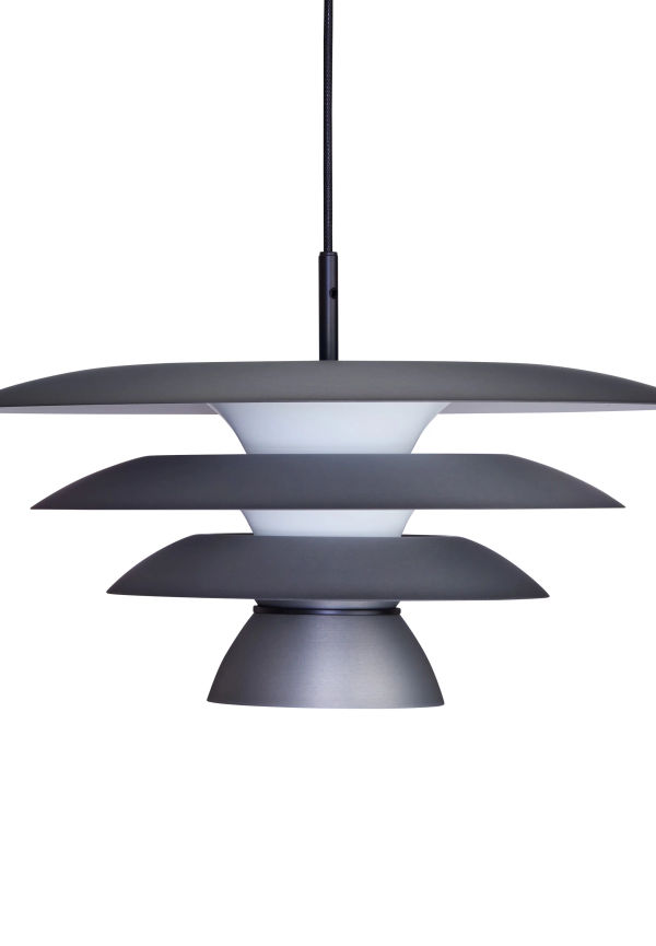 Superfin grå taklampa 2025 från Belid.