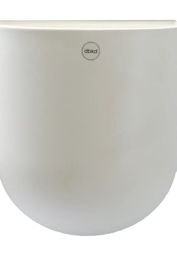 Riktigt fin kruka i vitt från DBKD.