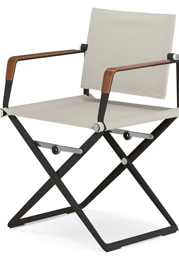 Jättefin teakstol 2025 från Dedon.