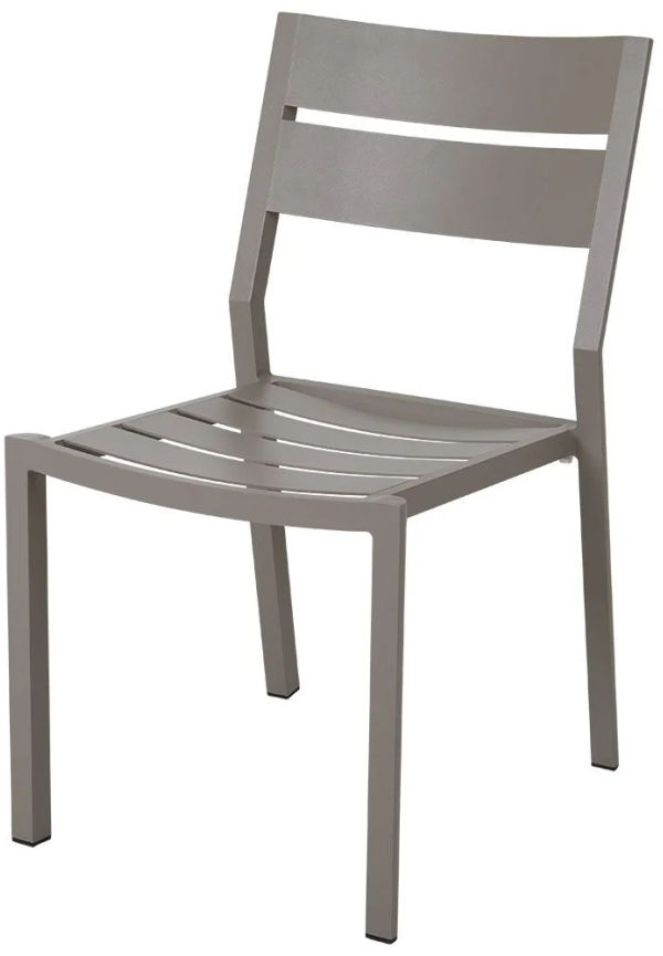 Jättesnygg stol 2025 från Brafab.