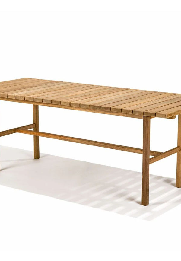 Modern utemöbel 2025 från Skargaarden.