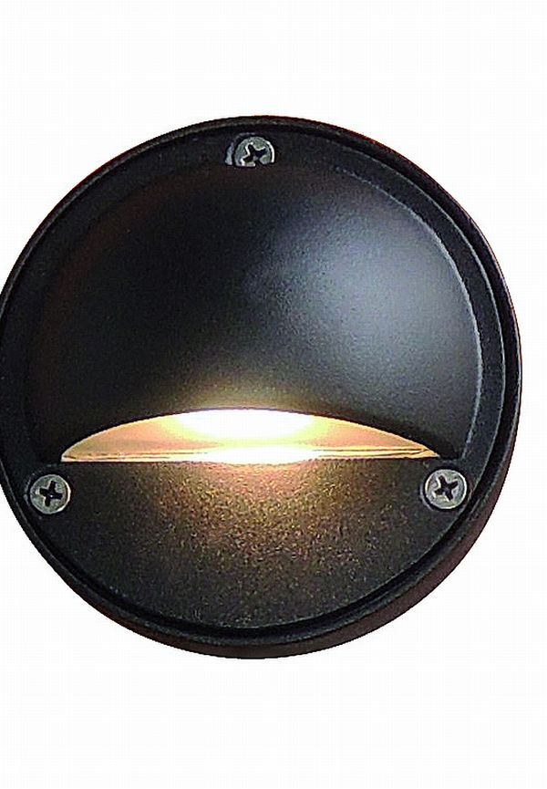 Riktigt trendig vägglampa 2025 från Oriva.