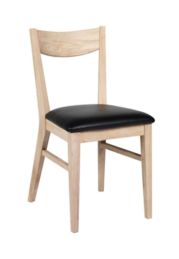 Snygg matbordsstol i ek i beiget från Rowico Home.