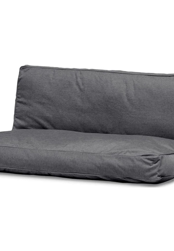 Fin grå fåtölj 2025 från Hillerstorp.