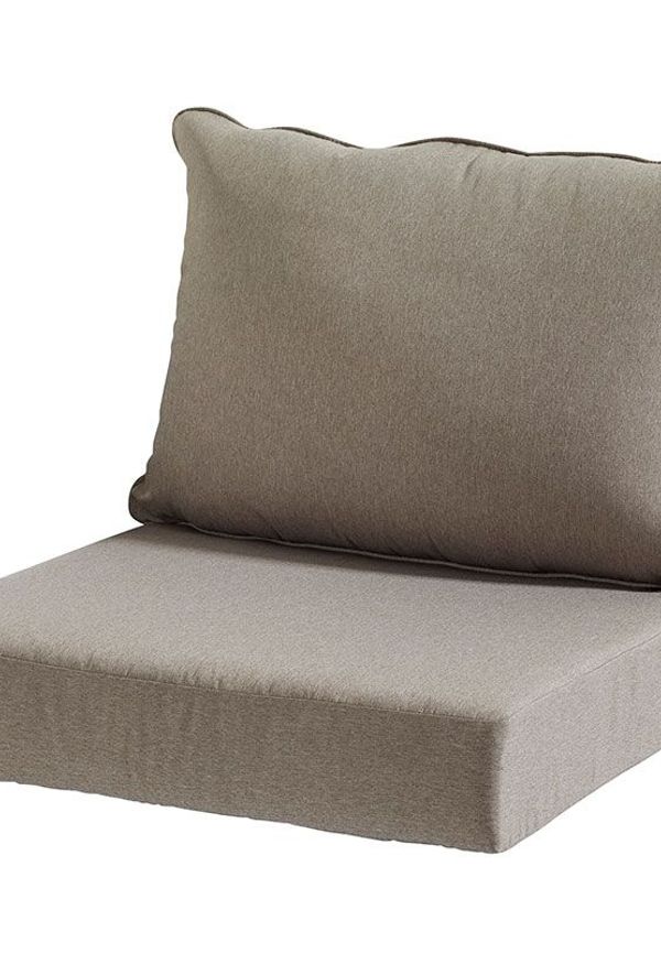 Mysig grå fåtölj 2025 från Fritab.