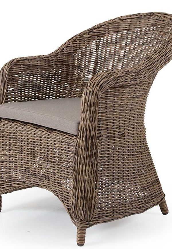 Brafab teakbord som passar perfekt till sommaren 2025!