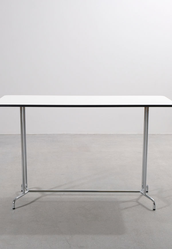 Vacker vit bord 2025 från Edsbyn.