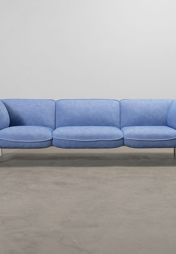 Riktigt snygg blå soffa 2025 från Edsbyn.