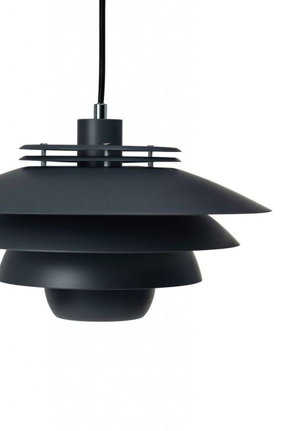 Cool taklampa 2025 från Dyberg Larsen.