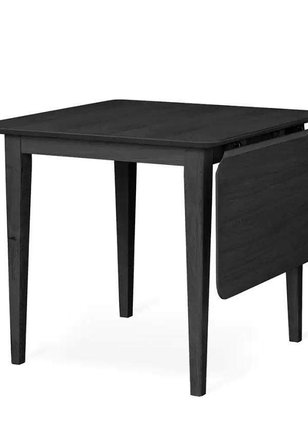 Modern bord som passar bra vid många olika tillfällen.