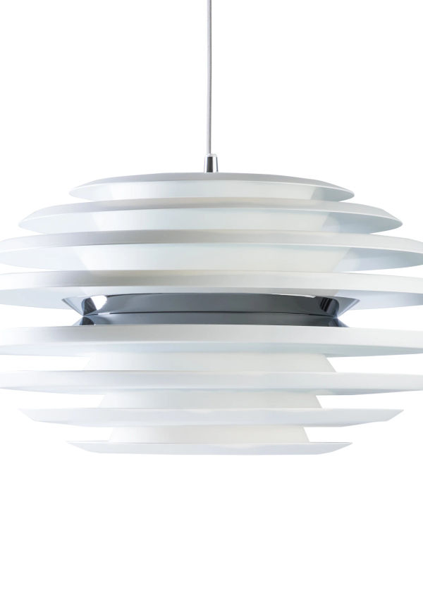 Vit Belid-taklampa i stilren modell.