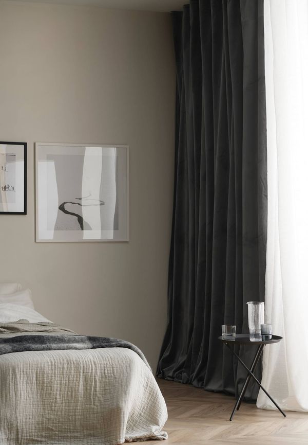 Modern mörkläggningsgardin 2025 från Ellos.