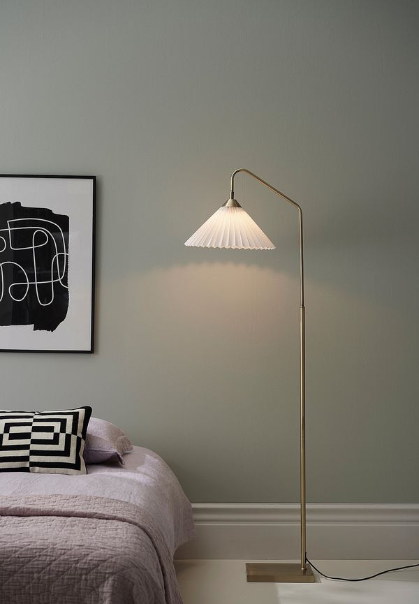 Ellos Home lampa som passar perfekt till hösten 2025!