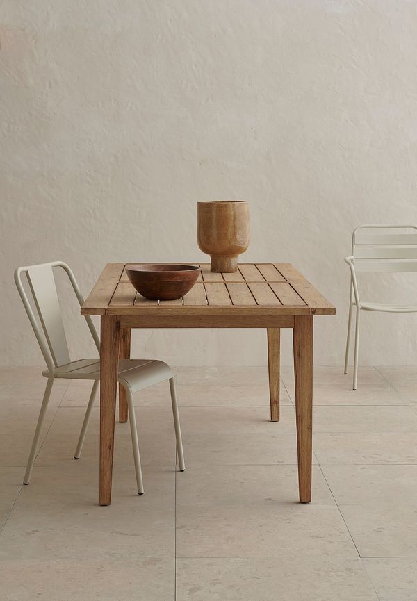 Stilren bord 2025 från Ellos Home.