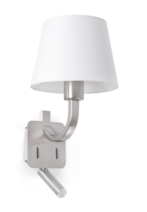 Fantastiskt fin Lampa som passar bra vid många olika tillfällen.