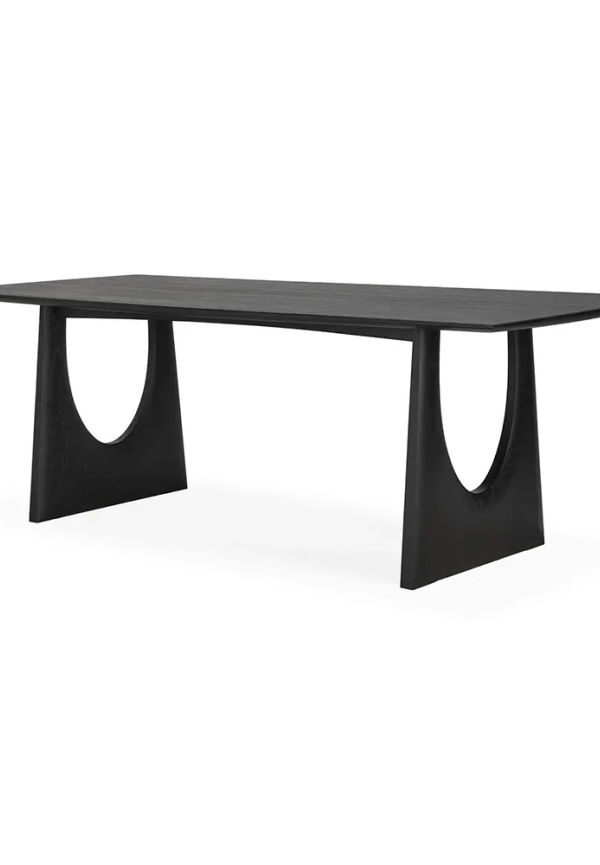 Trendig ekbord 2025 från Ethnicraft.