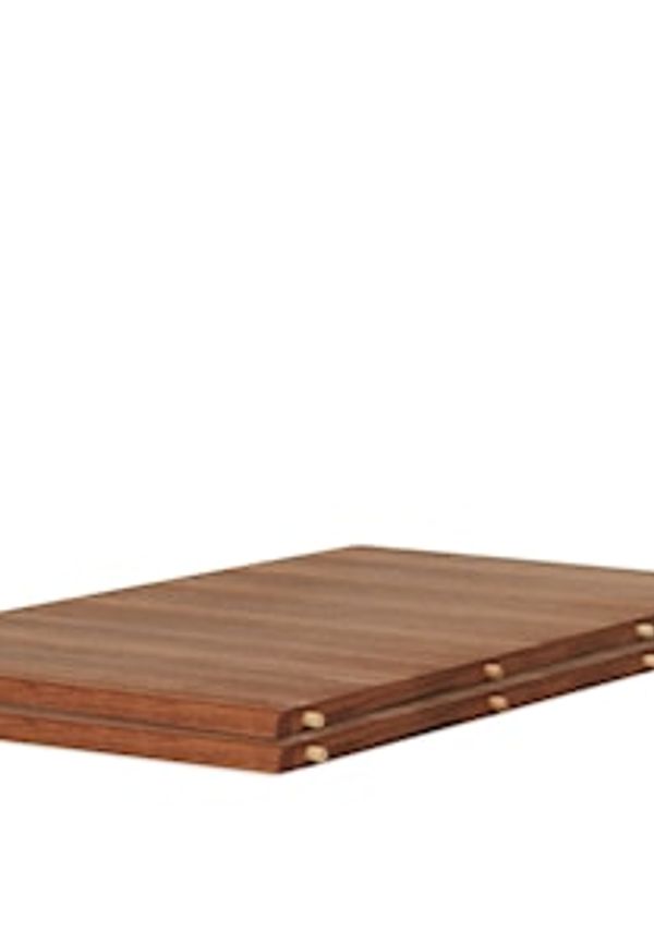 Brun Warm Nordic-teakmatbord i otroligt snygg modell.