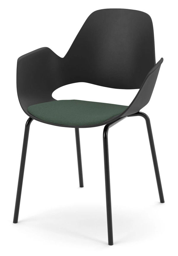 Härlig stol 2025 från Houe.