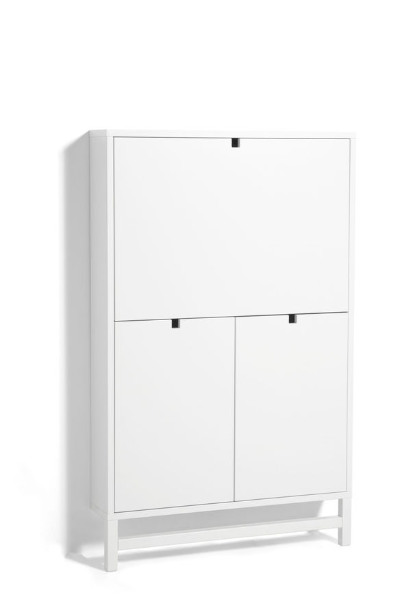 Riktigt fin bord som passar bra vid många olika tillfällen.