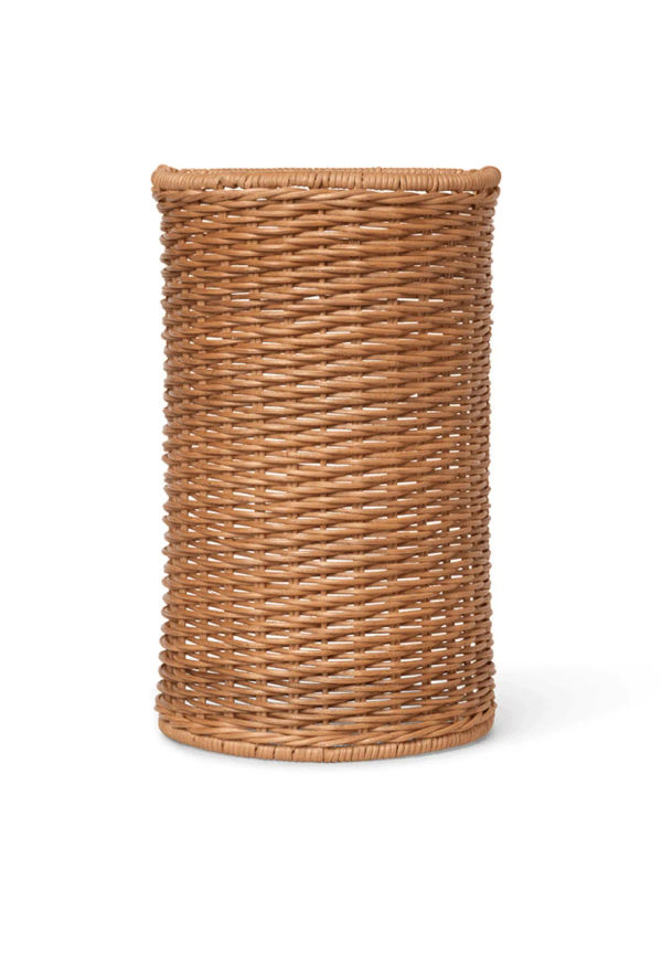 Brun FERM LIVING-lampa i supersnygg modell.