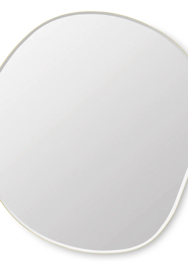 Supersnygg spegel i silverfärgade från FERM LIVING.