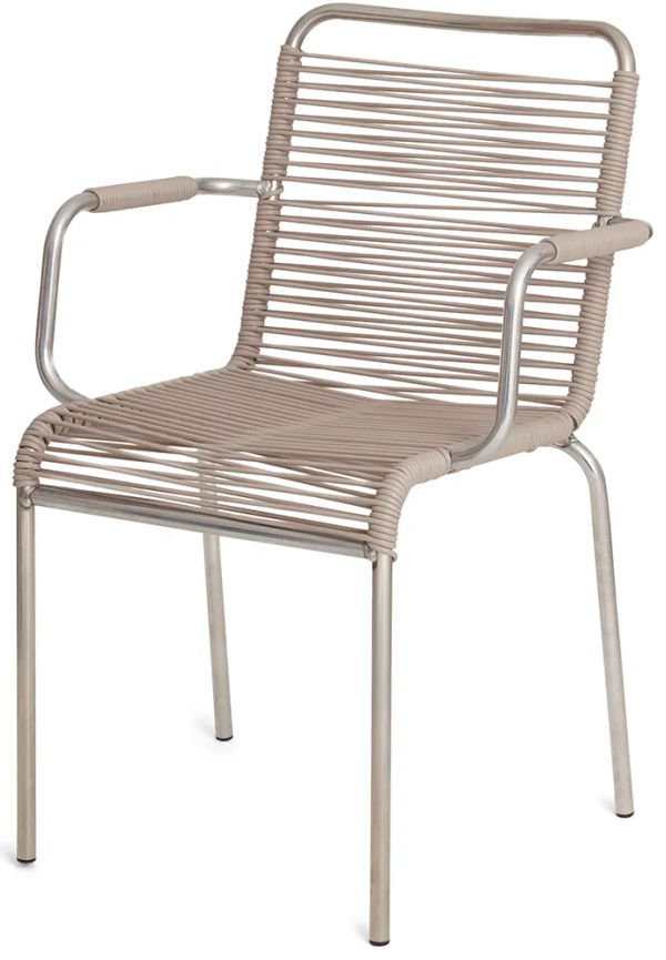 Smickrande trädgårdsstol 2025 från Fiam.