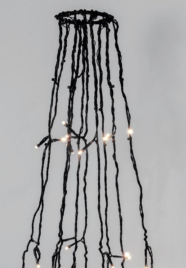 Jättesnygg lampa 2025 från Star Trading.