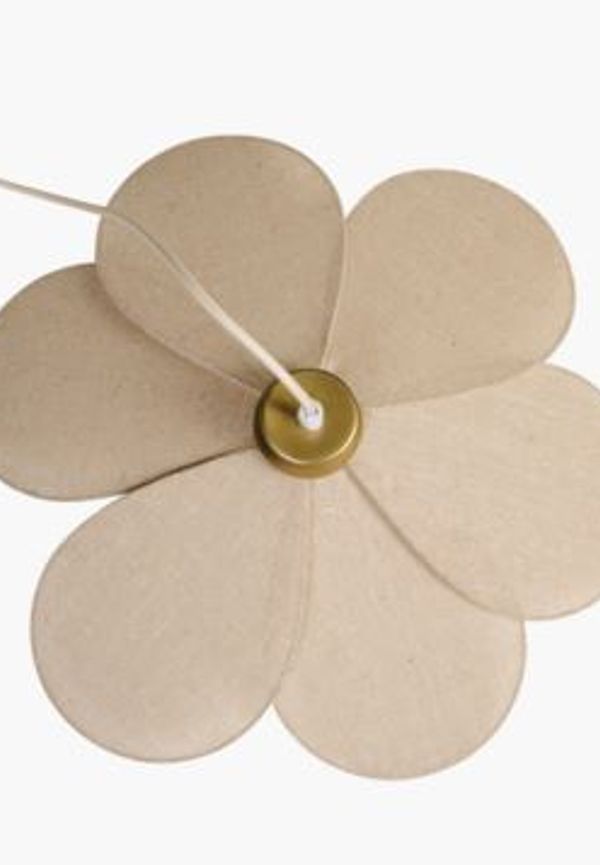 Supersnygg lampa 2025 från hemtex.