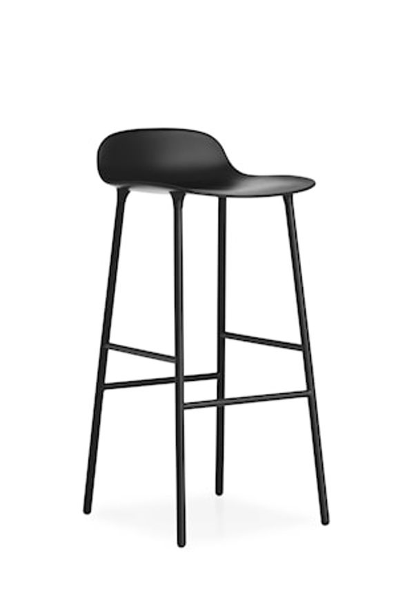 Supersnygg stol i svart från Normann Copenhagen.