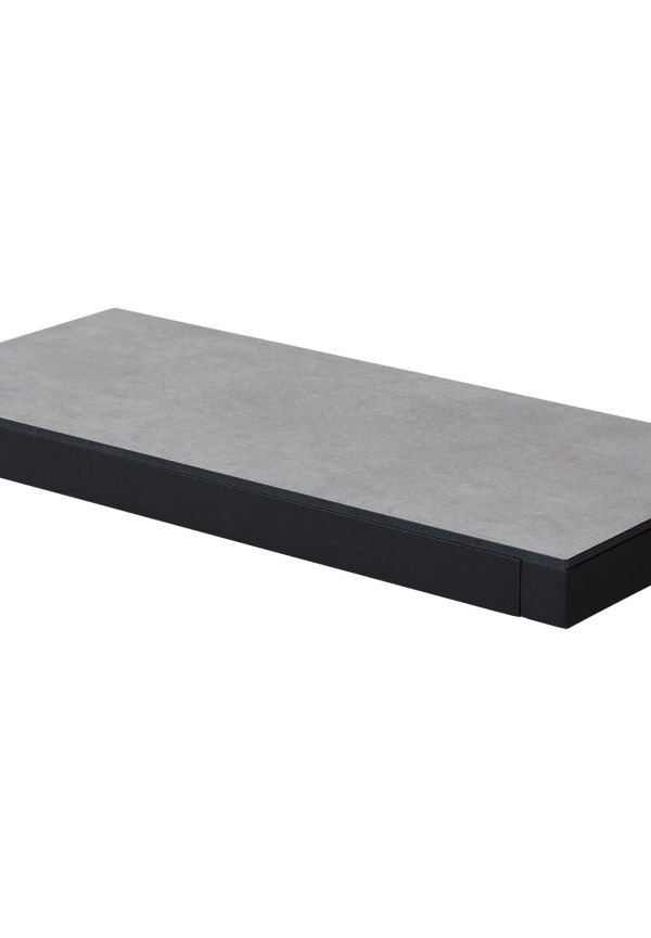 Otroligt snygg Möbel som passar bra vid många olika tillfällen.