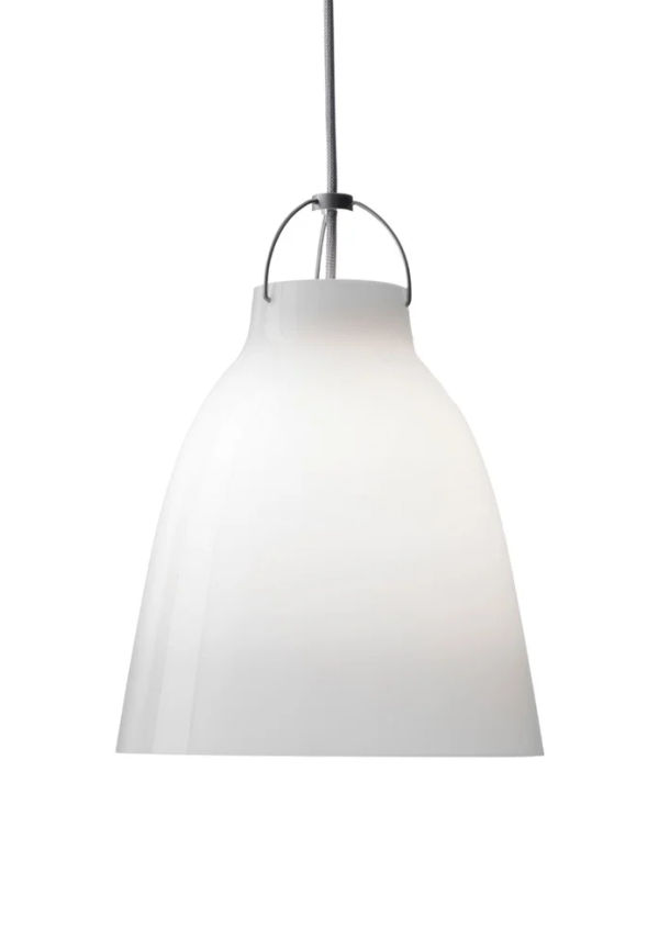 Vacker vit lampa 2025 från Fritz Hansen.