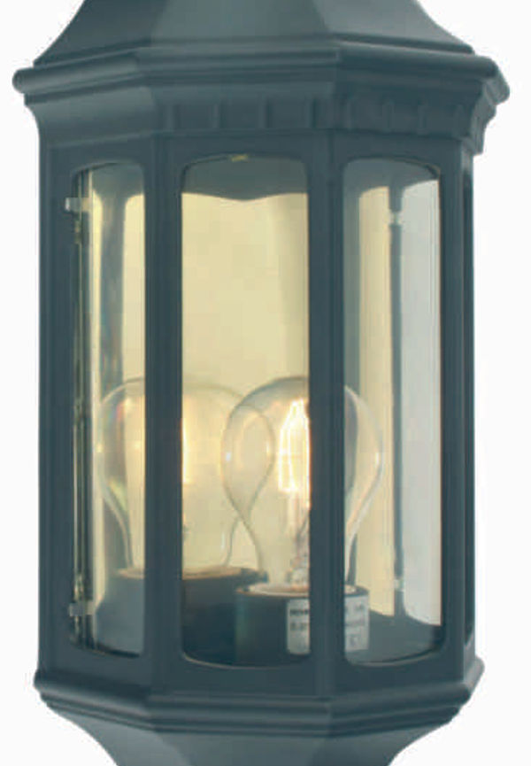 Cool lampa i aluminium från Norlys.