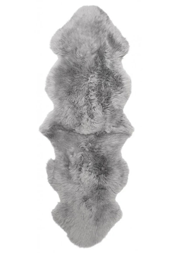 Skinnwille fårskinnsmatta som passar perfekt till sommaren 2025!