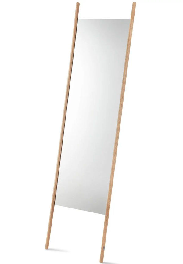 Jättesnygg ekbord 2025 från Skagerak.