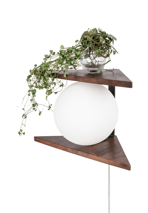 Vägglampa som passar perfekt till våren 2025!