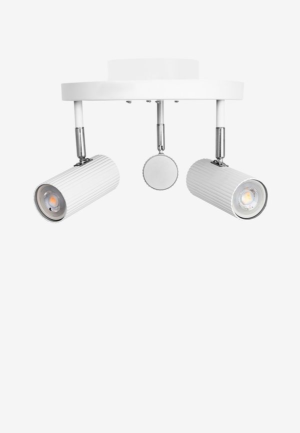 Globen Lighting lampa som passar perfekt till sommaren 2025!