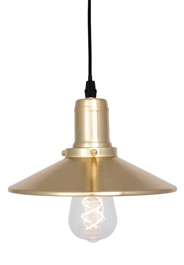 Vacker guldfärgad lampa 2025 från Globen Lighting.