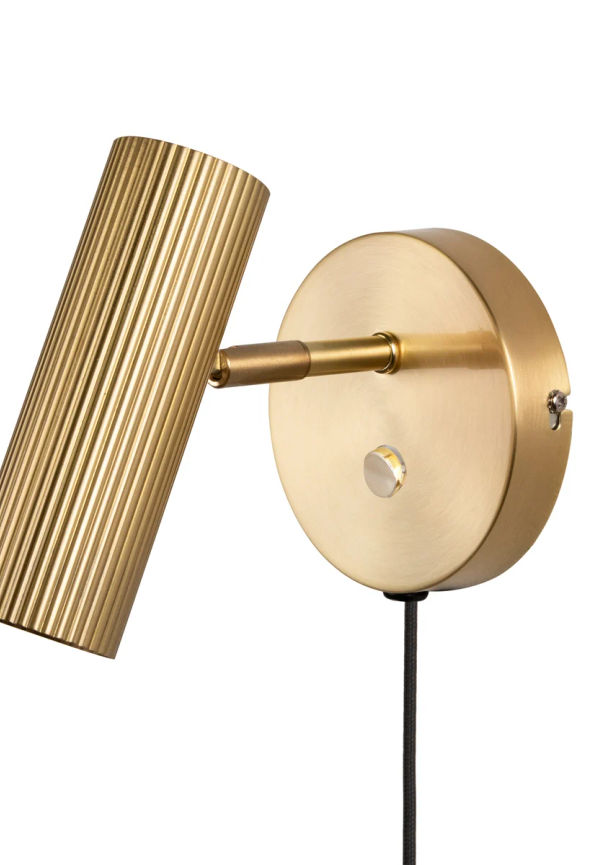 Fantastiskt snygg lampa 2025 från Globen Lighting.