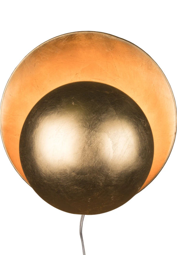 Trendig lampa 2025 från Globen Lighting.