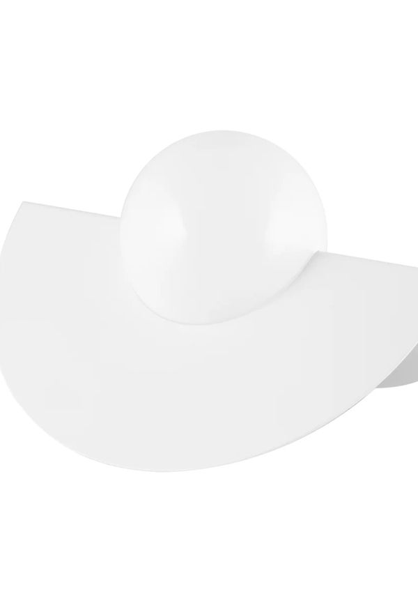 Komfortabel bordslampa 2025 från Globen Lighting.