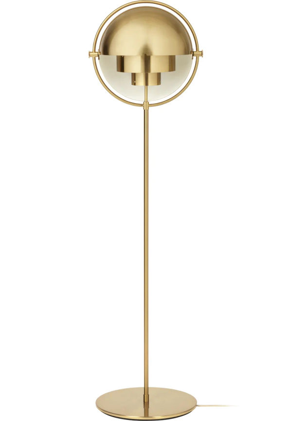 Elegant guldfärgad lampa 2025 från Gubi.