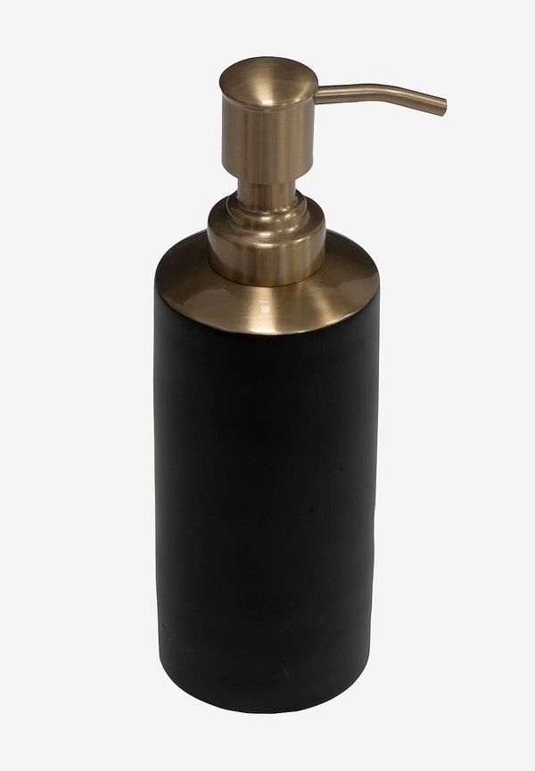 Moderiktig låda i svart från Halvor Bakke.