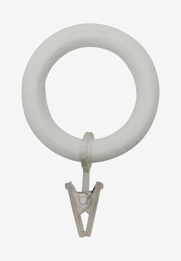 Vit Hasta gardin som passar perfekt till sommaren 2025!