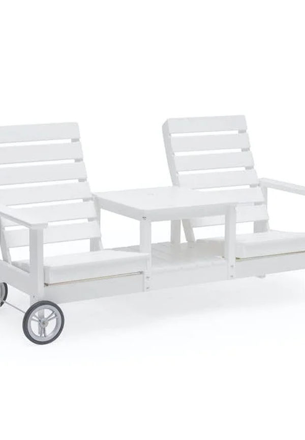 Hillerstorp utemöbel som passar perfekt till sommaren 2025!