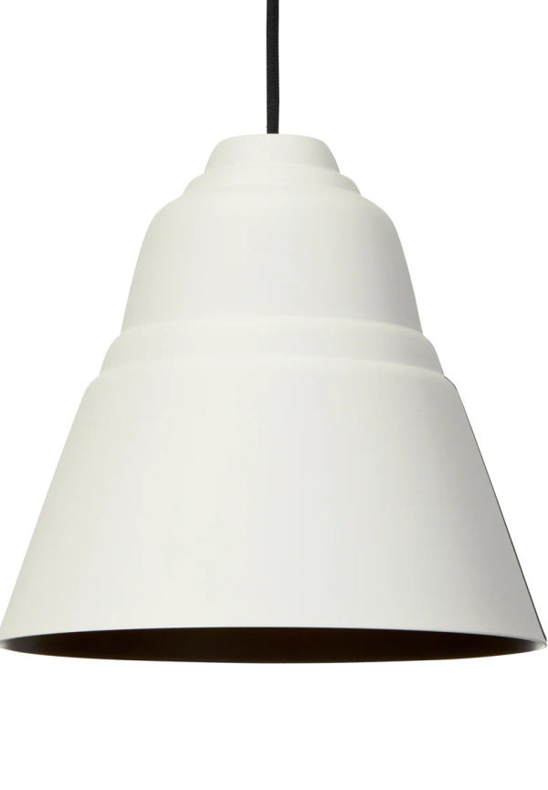 Komfortabel vit lampa 2025 från Herstal.