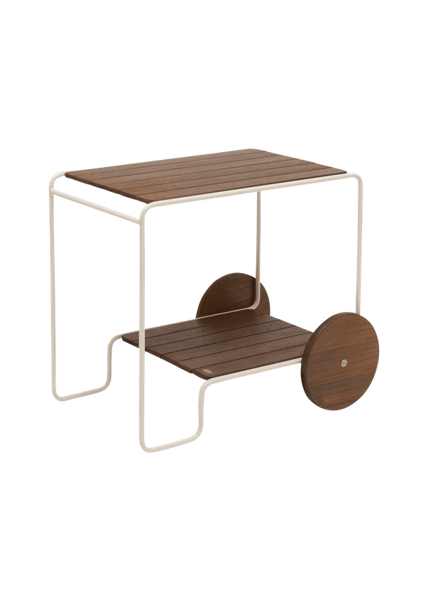 Riktigt trendig utemöbel i brunt från Hillerstorp.