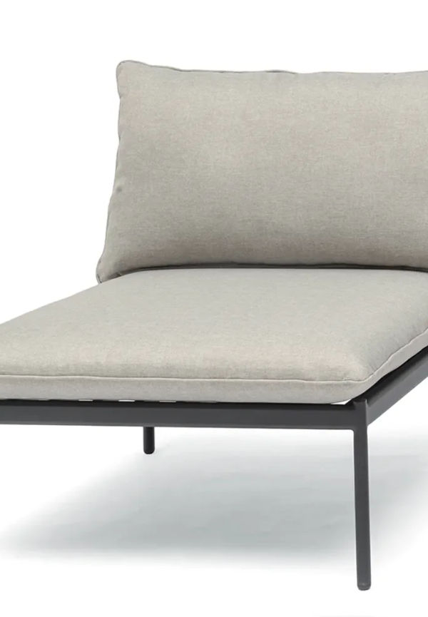 Riktigt trendig soffa 2025 från Hillerstorp.