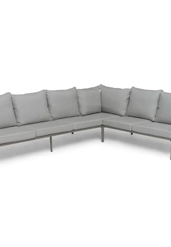 Mysig soffa i aluminium från Hillerstorp.