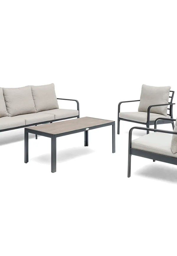 Trendig grupp 2025 från Hillerstorp.